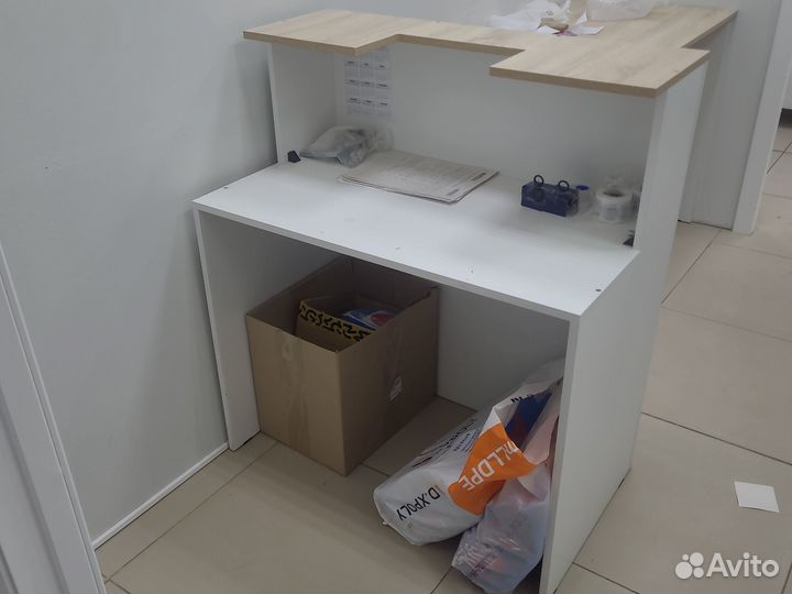 Стойка ресепшен бу