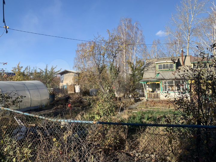 Дача 20 м² на участке 6 сот.