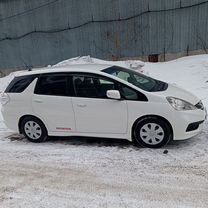 Honda Fit Shuttle 1.5 CVT, 2014, 118 000 км, с пробегом, цена 1 290 000 руб.