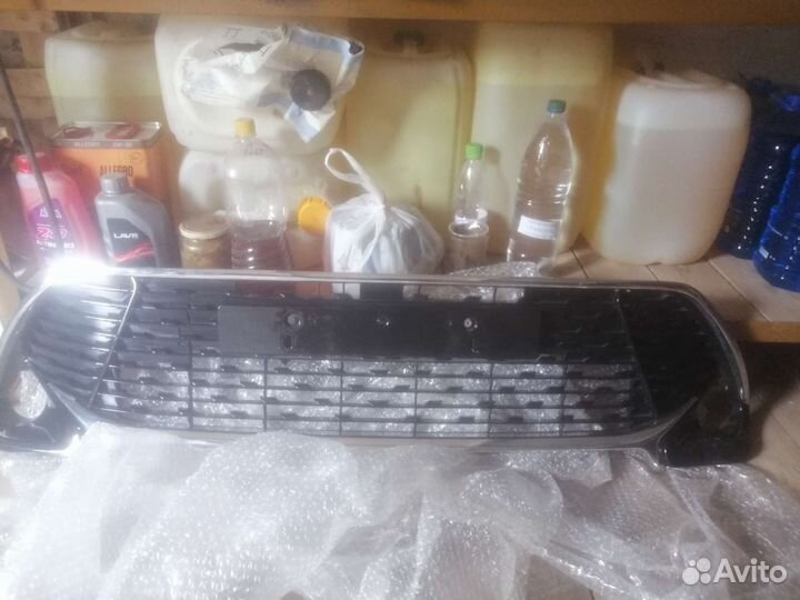Нижняя решетка бампера камри 55