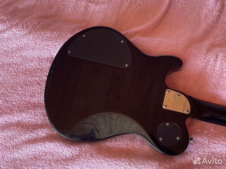 Электрогитара Jack Daniels Whiskey Guitar Peavey