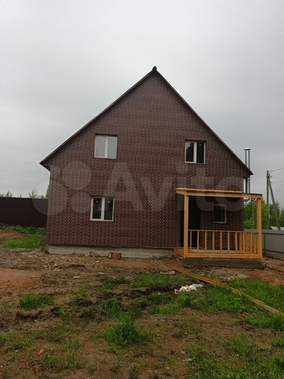 Дом 145 м² на участке 5 сот.
