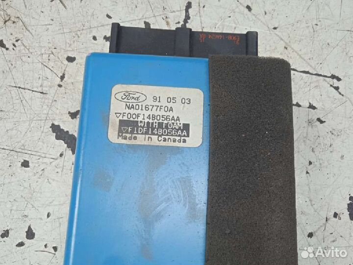 Блок управления центральным замком Ford Taurus 1