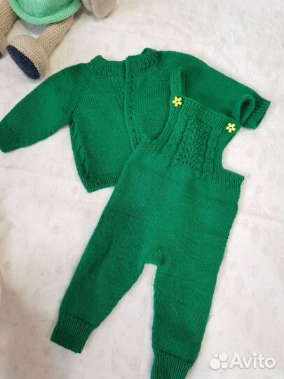 Вязаный комплект