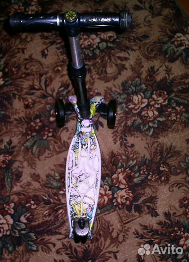Самокат детский (на 5-6 лет) трехколесный, б/у