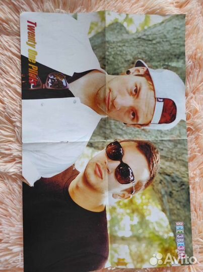 Плакаты, постеры к-поп, зарубежные, российские