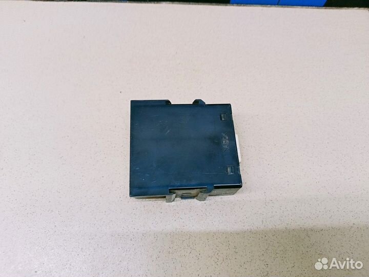 Блок электронный Land Cruiser (150) -Prado 2009