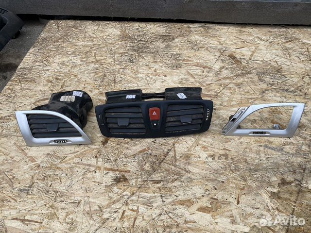 Дефлекторы панели renault megane 3