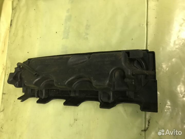 Octavia A5 Вакуумный ресивер 06F129208C