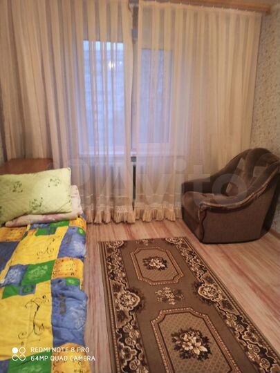 2-к. квартира, 50 м², 4/9 эт.