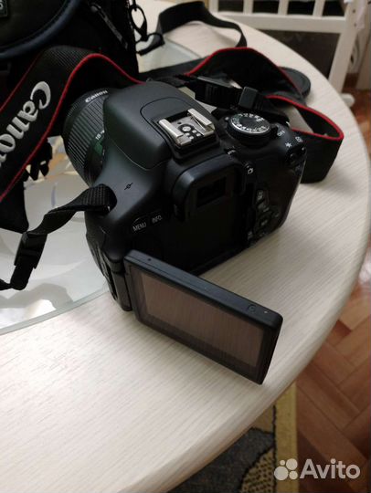 Зеркальный фотоаппарат canon 600d