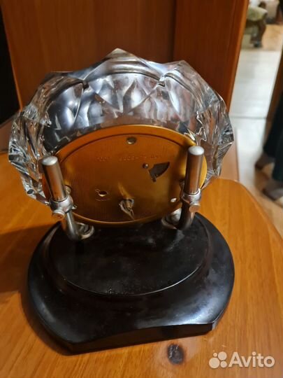 Настольные часы маяк СССР в хрустале