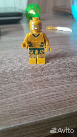 Lego Ninjago минифигурка Ллойд