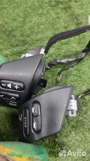 Кнопки мультимедиа на руль Lexus RX400H 2007