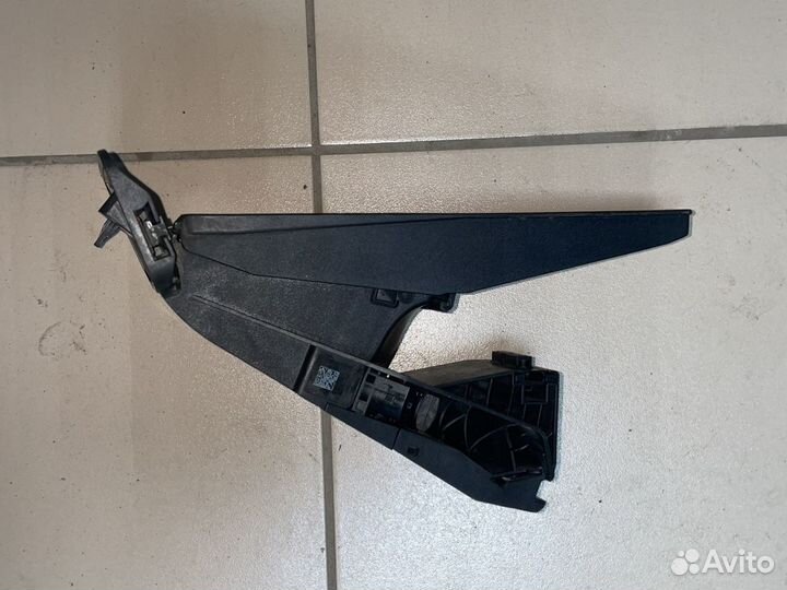 Педаль газа МКПП BMW