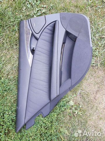 Обшивка задняя левая Mercedes W211