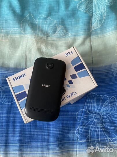 Haier W701, 512 МБ