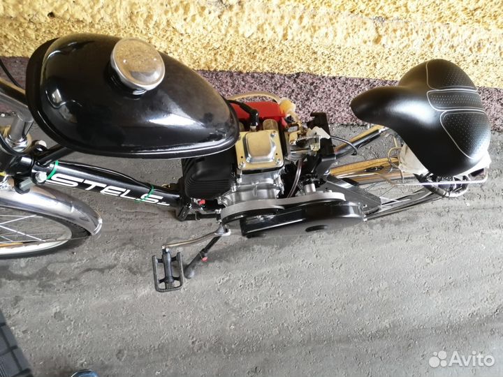 Велосипед с бензиновым мотором