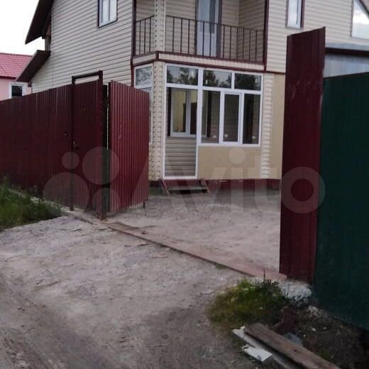 Дом 140 м² на участке 5 сот.