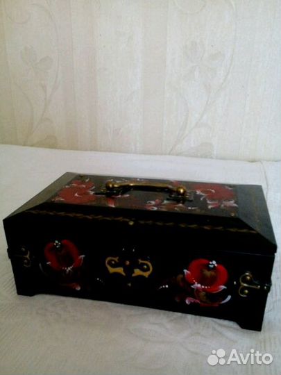 Шкатулка музыкальная