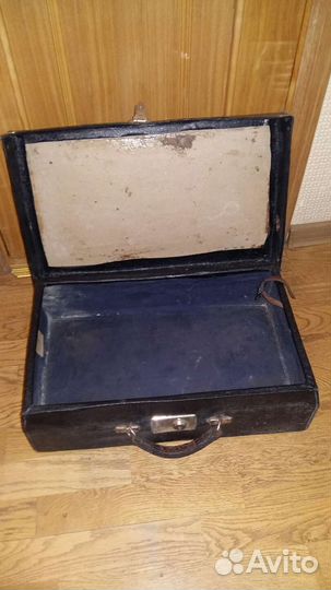 Чемодан советский