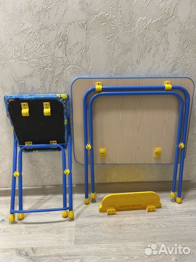 Детский столик и стульчик