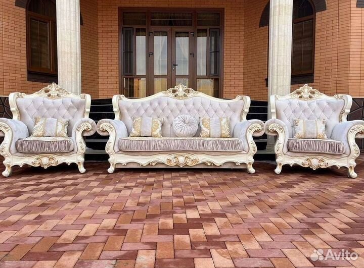 Диван в дом