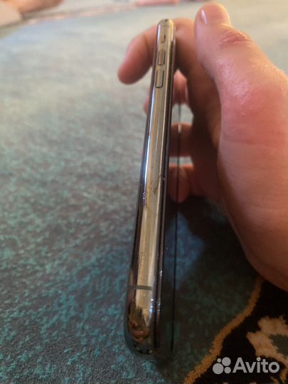 Телефон iPhone 11 pro