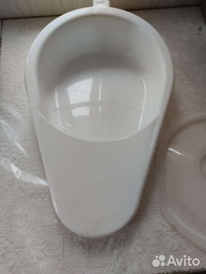 Утка медицинская. Судно подкладное