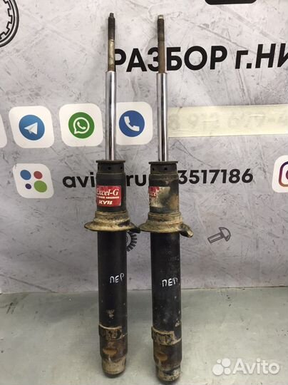 Стойки передние Kia Magentis 2002 г.в