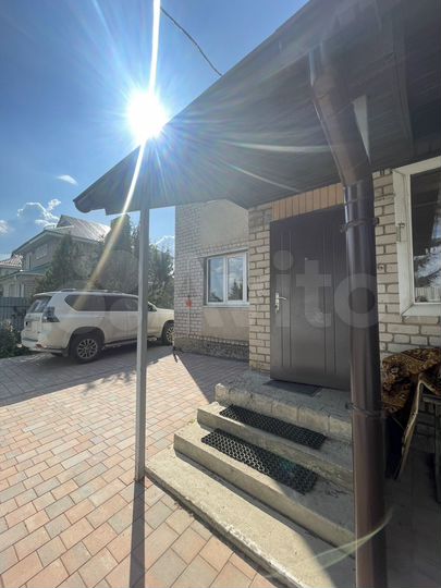 Дом 170 м² на участке 11 сот.