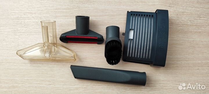 Комплект насадок для пылесоса Philips Triathlon