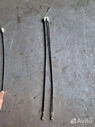 Трос замка двери задний Mercedes w220