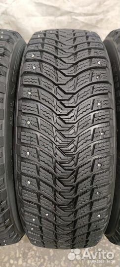 Michelin X-Ice North 3 185/65 R15 92T