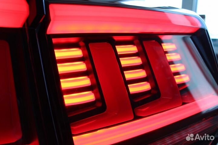 Land Cruiser 200 2016+ Тюнинг Стоп Сигналы E1EE8