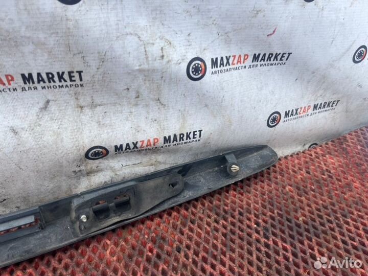 Накладка крышки багажника Ford Focus 2 седан