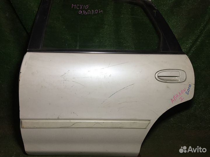 Дверь задняя левая Toyota Avalon MCX10 Пустая