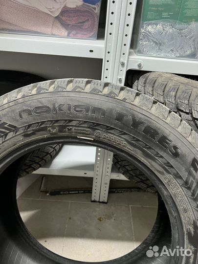 Nokian Tyres Hakkapeliitta 10 235/60 R16