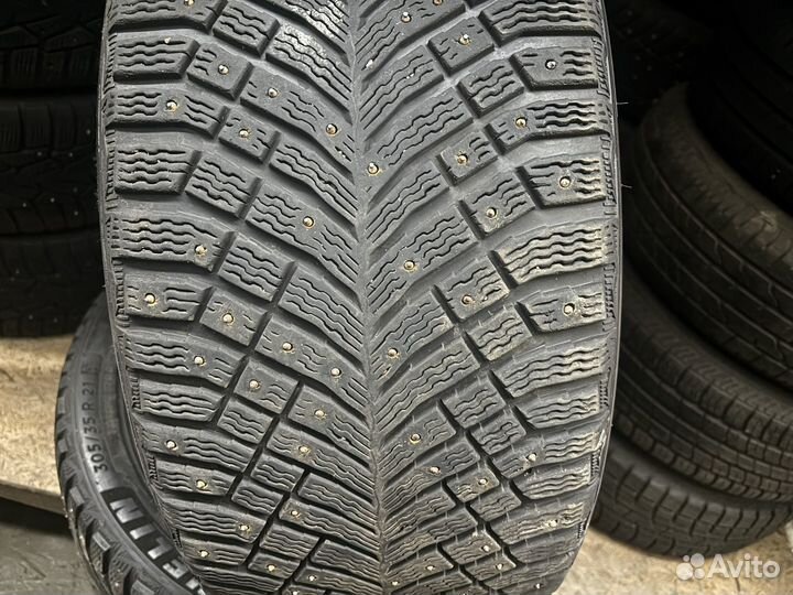 Michelin X-Ice North 4 SUV 275/40 R21 и 305/35 R21