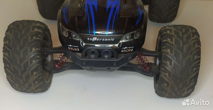 Машинка на пульте управления для дерта