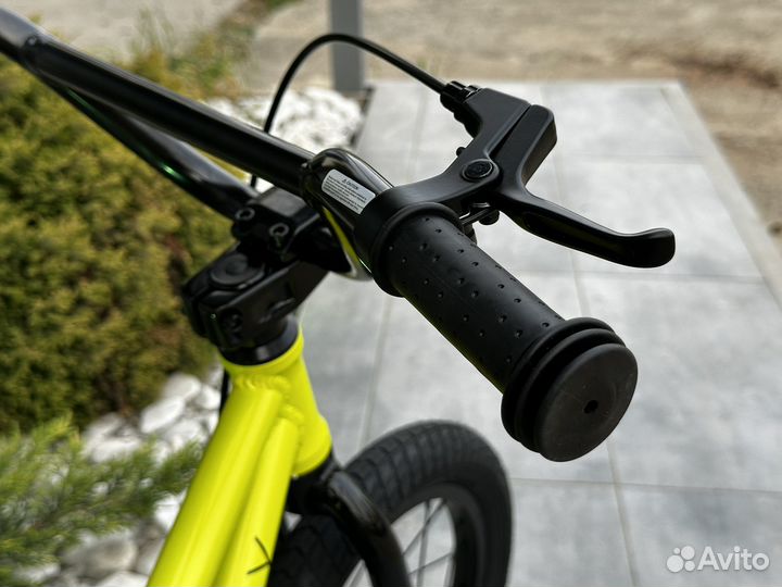 Детский велосипед новый r14