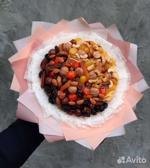 Букет из сухофруктов