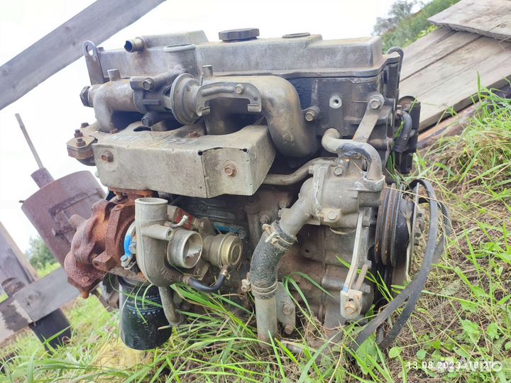 Двигатель 4M40T