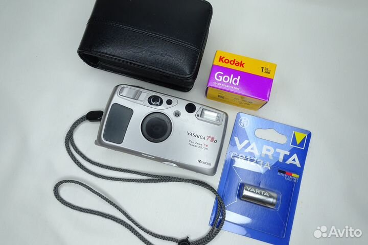 Yashica T5D проверена с пленкой