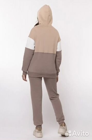 Спортивный костюм для беременных и кормящих