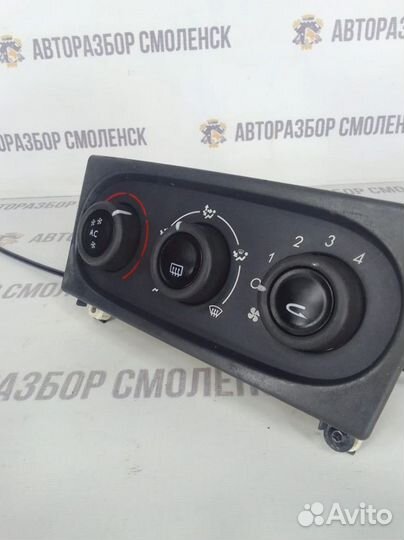 Блок управления климатической установкой Renault L