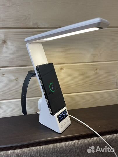 Лампа, зарядка, будильник