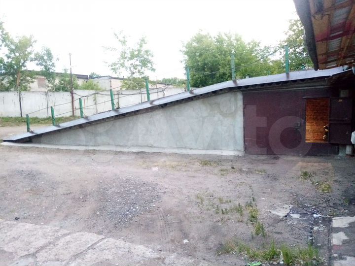 Гараж