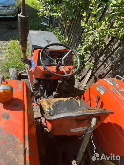 Мини-трактор HINOMOTO E232, 2000