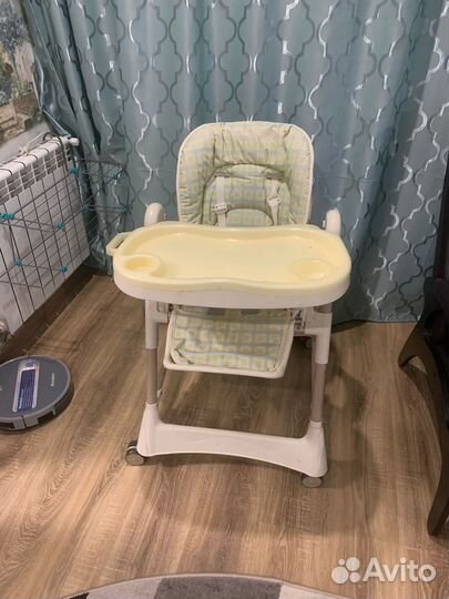 Стульчик для кормления